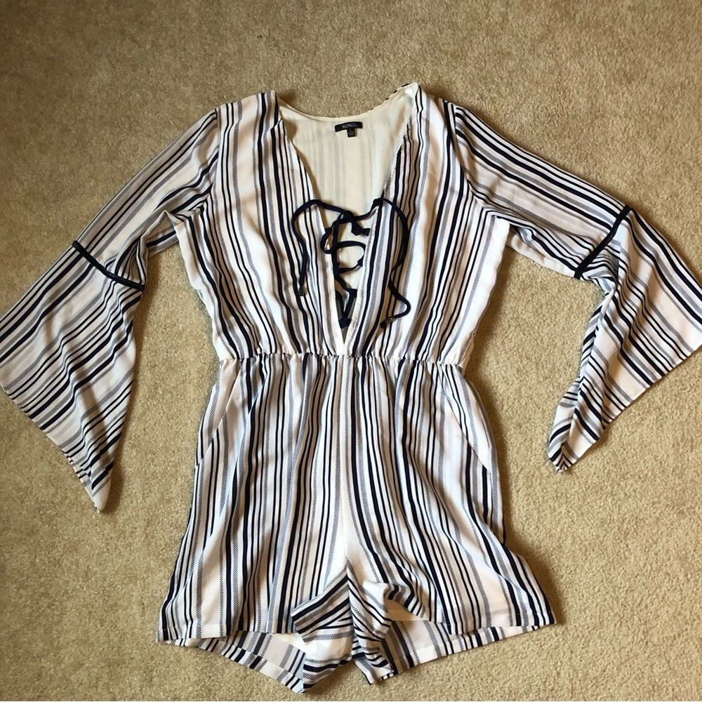 NWOT XOXO Romper